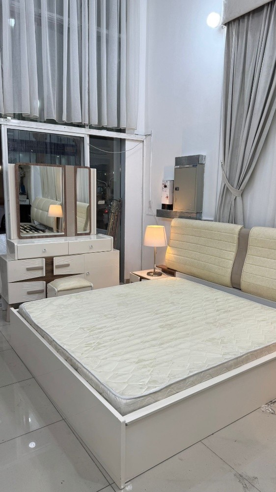 King size bed set for sale.I - 5