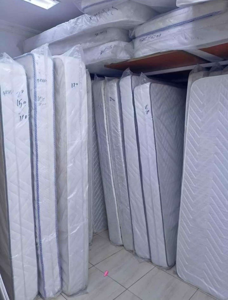 spring mattresses all size have - 1