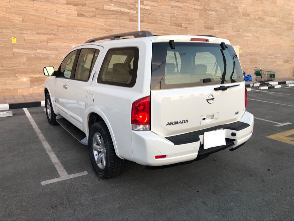 Nissan Armada perfect condition - 11
