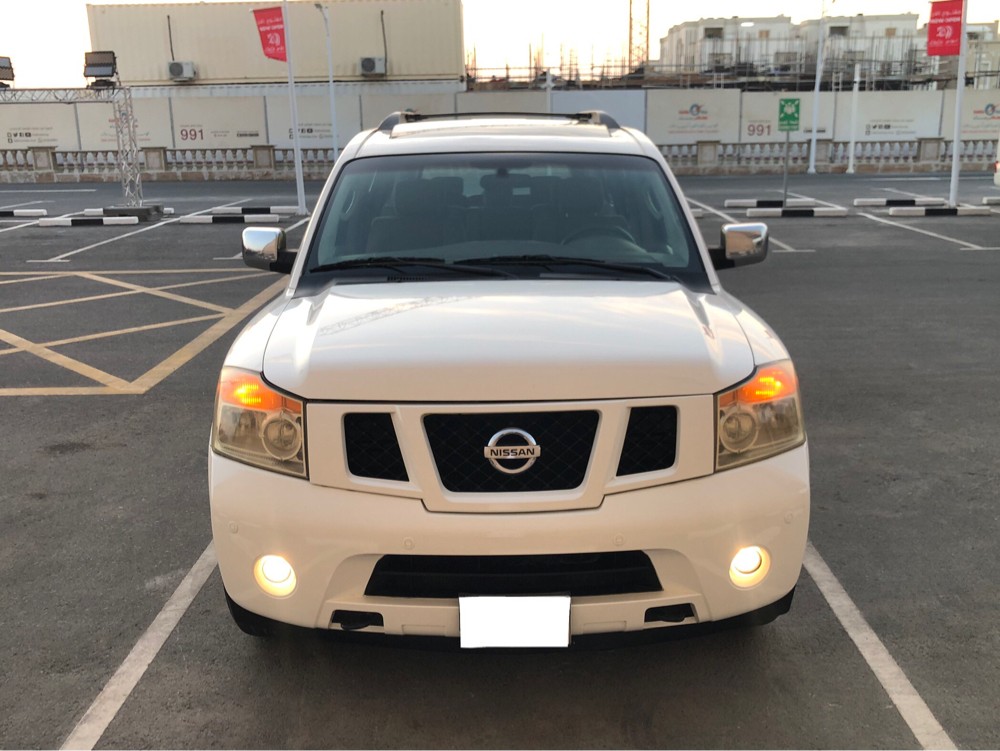 Nissan Armada perfect condition - 6