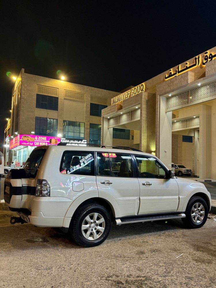 MITSUBISHI PAJERO 2019V6 - 4