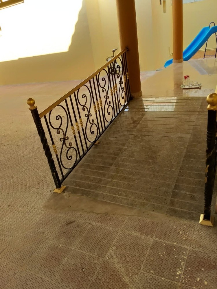 حداد مساعدة لعمل المشاريع - 6