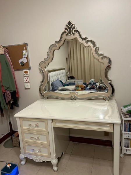 Elegant Double Bedroom Set - 3