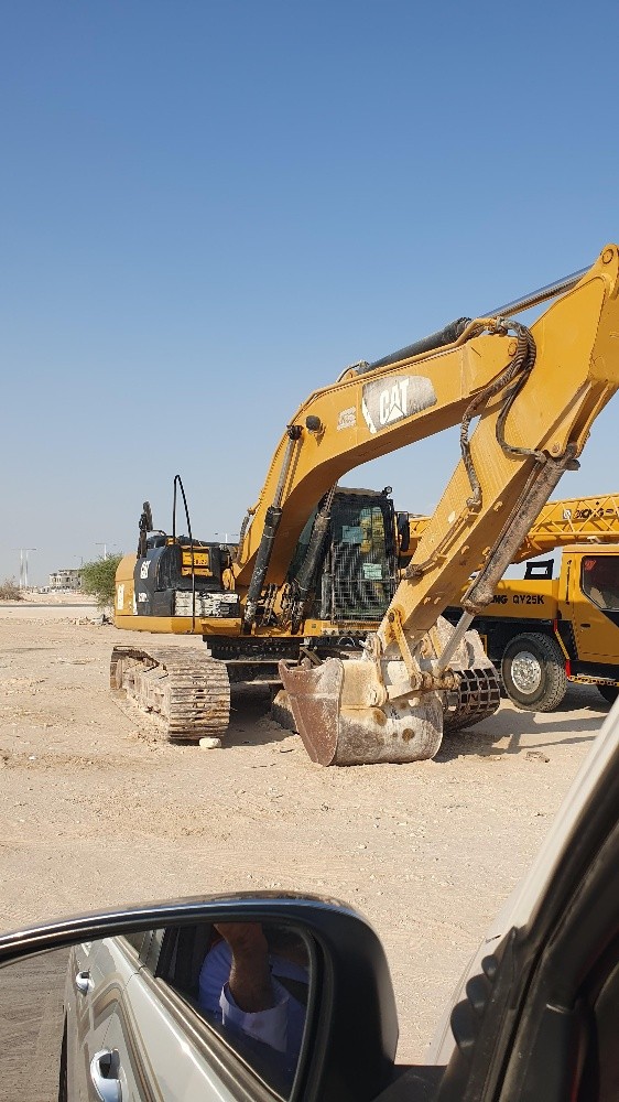 Excavator for rent 2015 model - 2