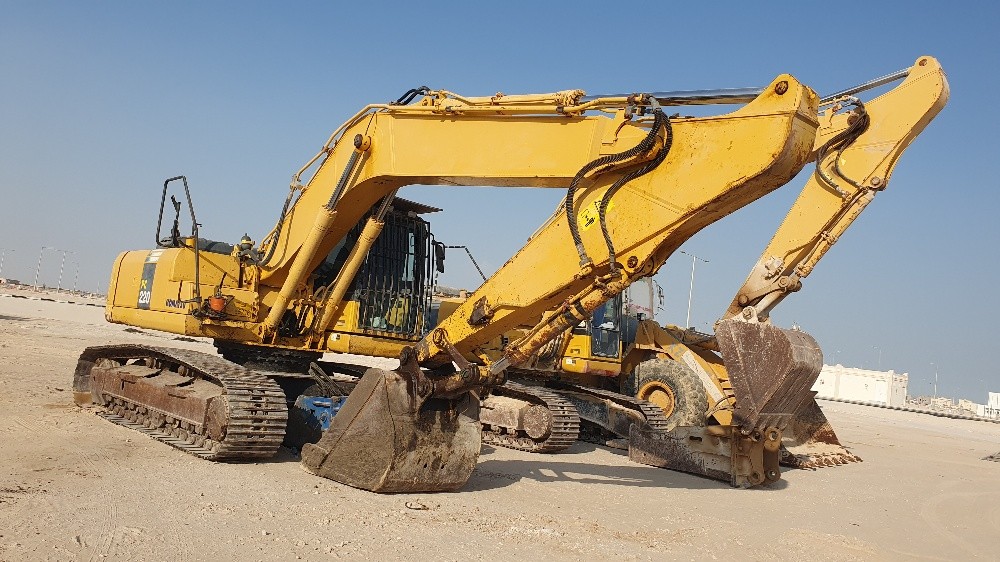 Excavator for rent 2015 model - 3