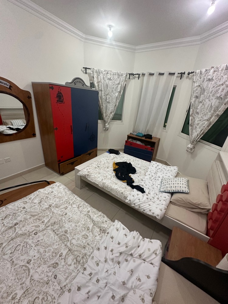 ٢ سرير اطفال للبيع  - 3