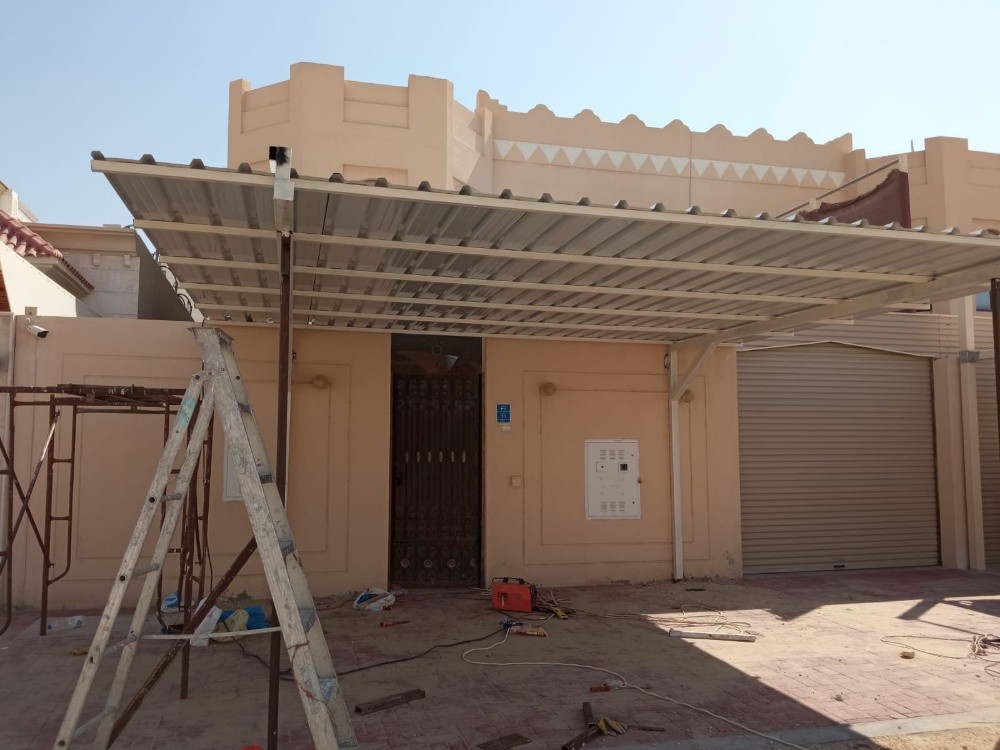 نقوم بجميع اعمال الحداده مظلات لل - 1
