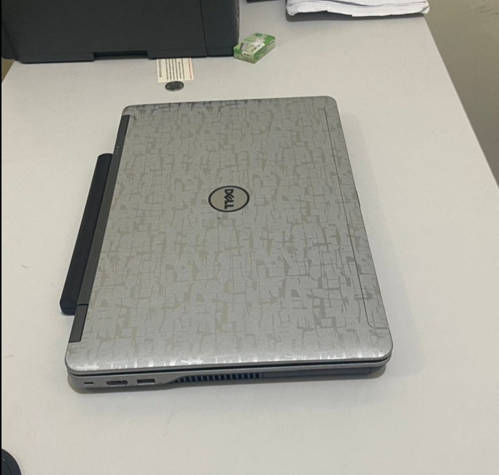 Dell laptop - 3