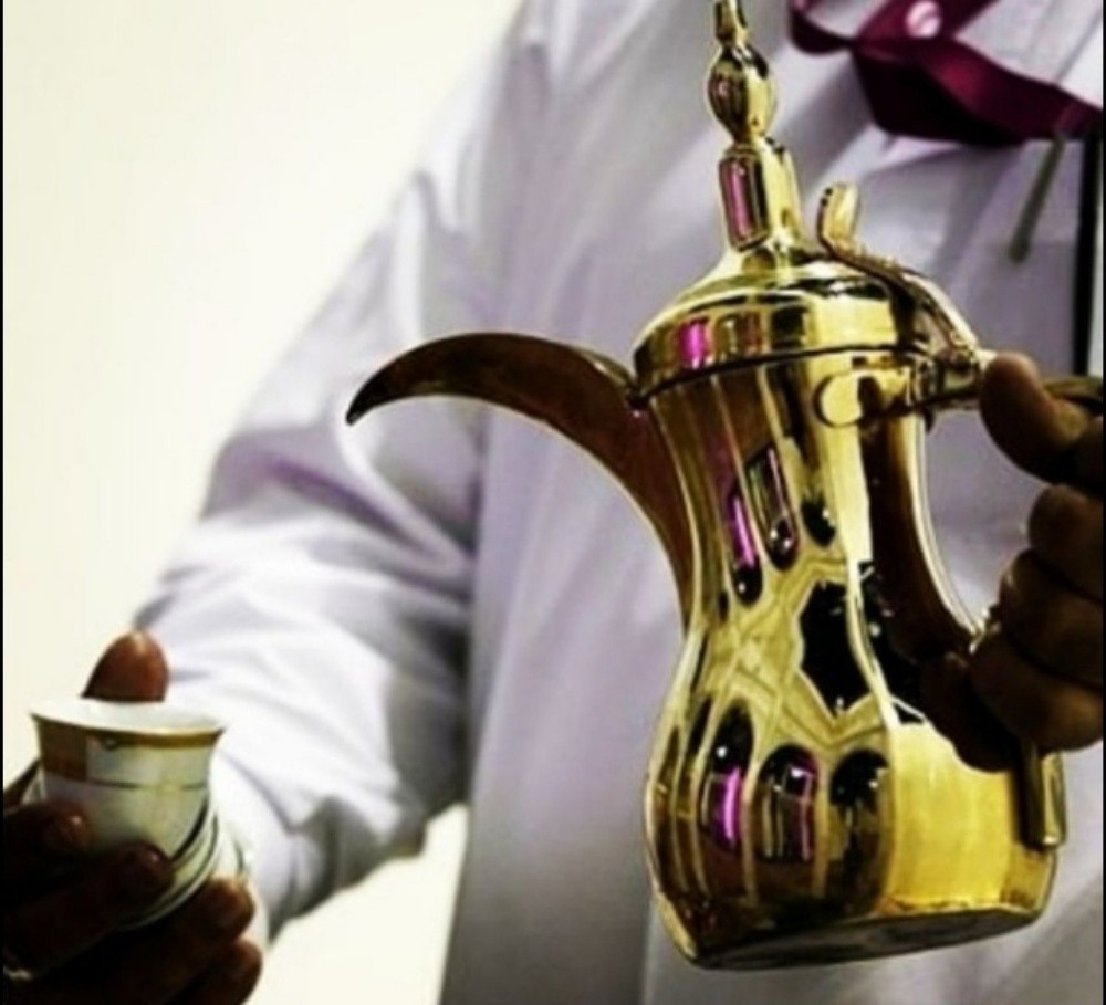 مقهويين شباب - 1