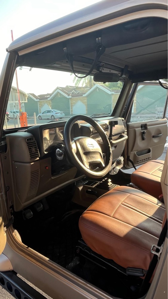 Jeep 100% - 6