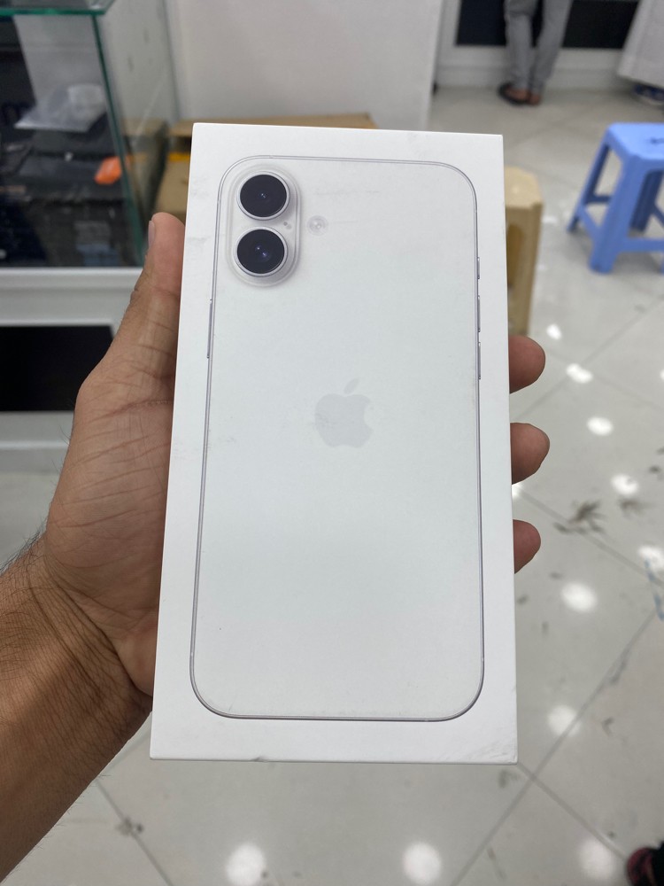 16 plus 128 GB - 1