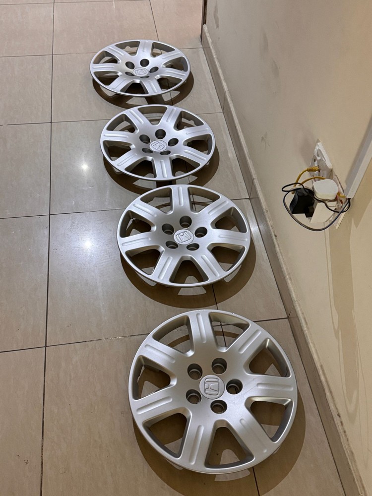 wheel covers for Honda civic 2009 - 1