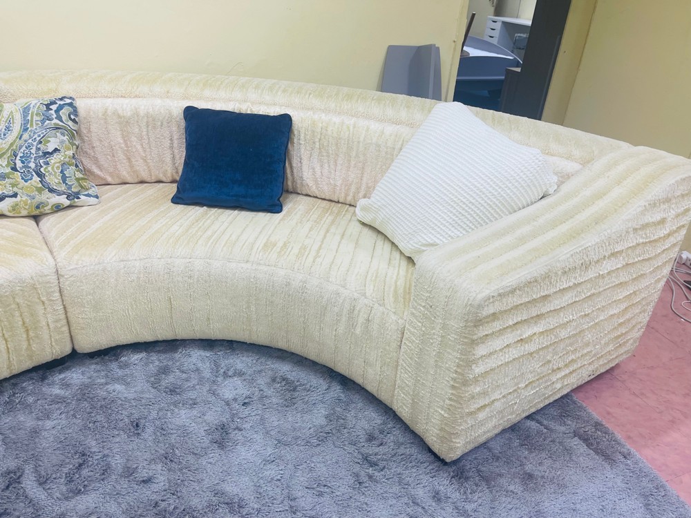 the branded sofas. for sell. - 5