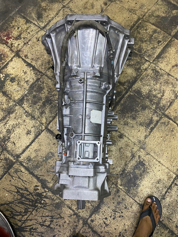 Land Cruiser gxr - 1