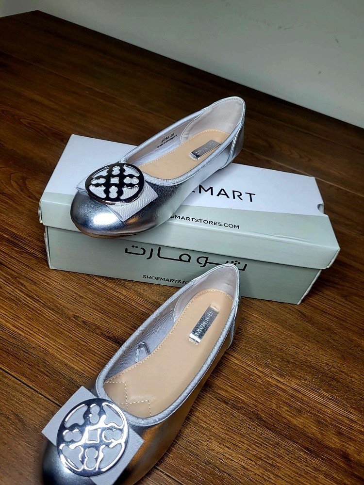 slippers - 1