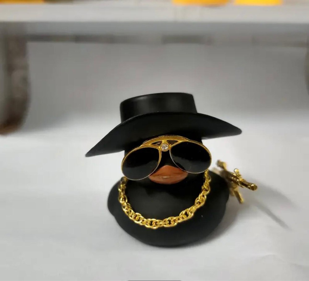 small toy duck - 7
