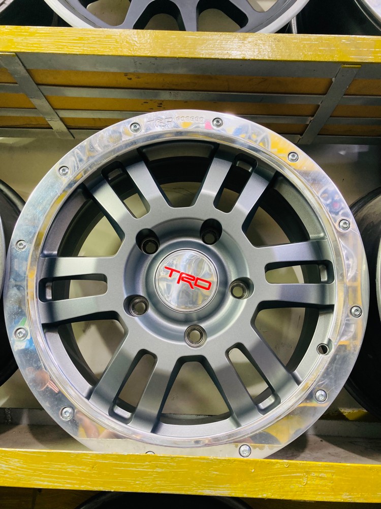 THIS RIM IS ORGANIL RIM 5 BOLTH - 1