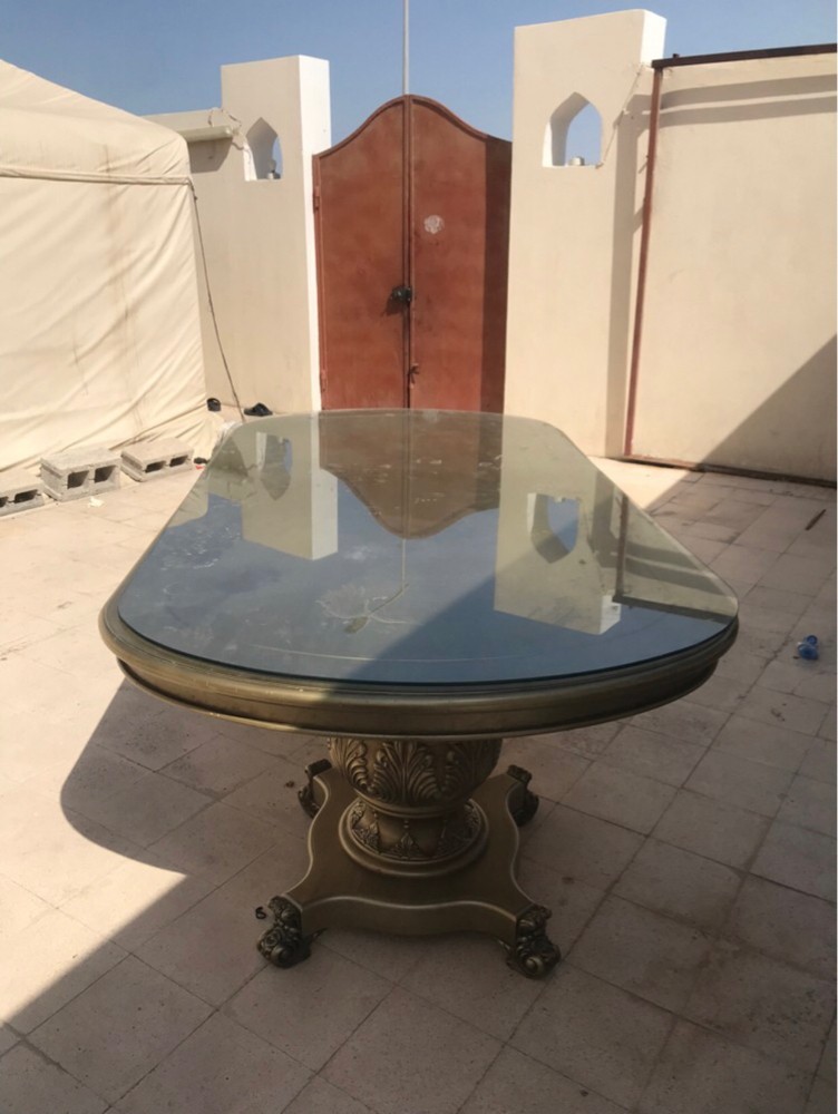 طاوله  للبيع - 1