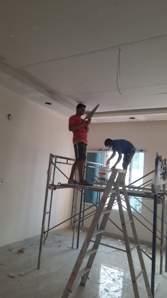 صباغ جبس وديكور / سيراميك - 1