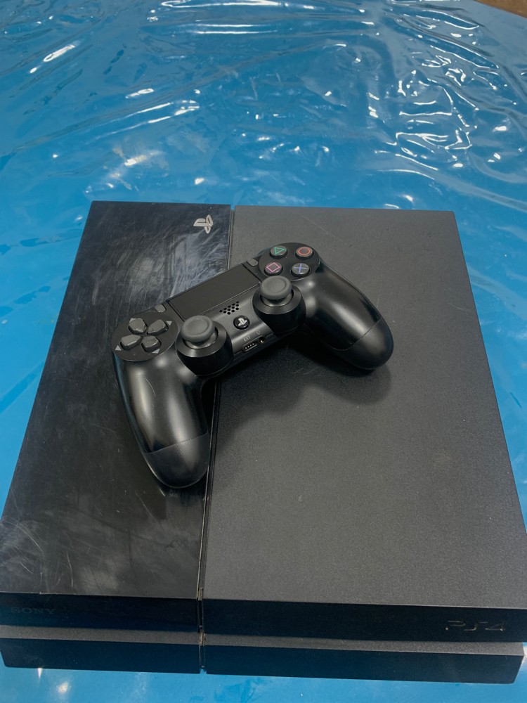 PlayStation 4 sale - 2