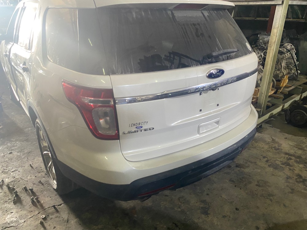 ford explorer 2014 scrap parts - 5