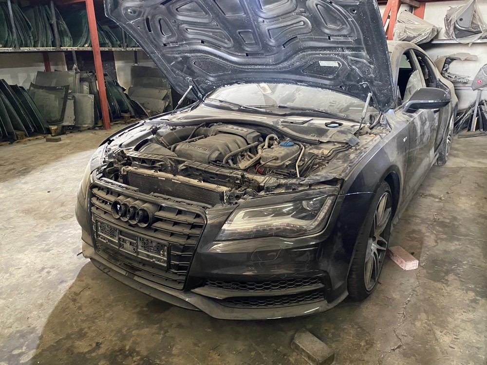 audi spear parts a1 a7 q5 q7 - 1
