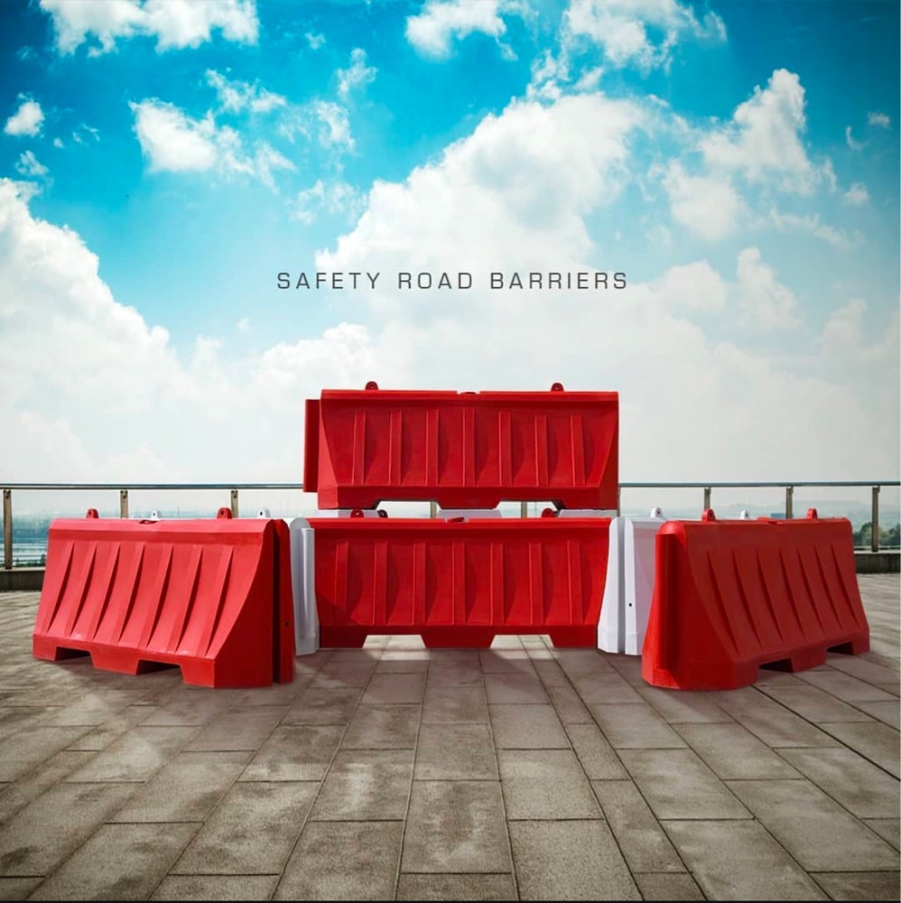 road barrier qatar  - 1