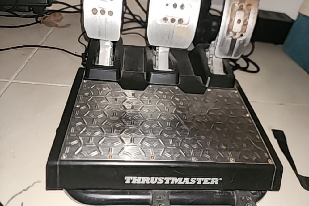 Thrustmaster simulator PC&xbox - 6