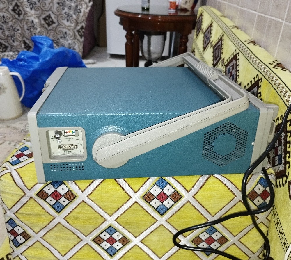 tektronix 2211 - 3