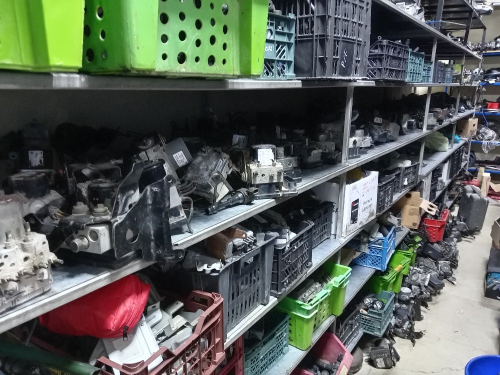 All Vehicle  Spare Parts 66918219 - 5
