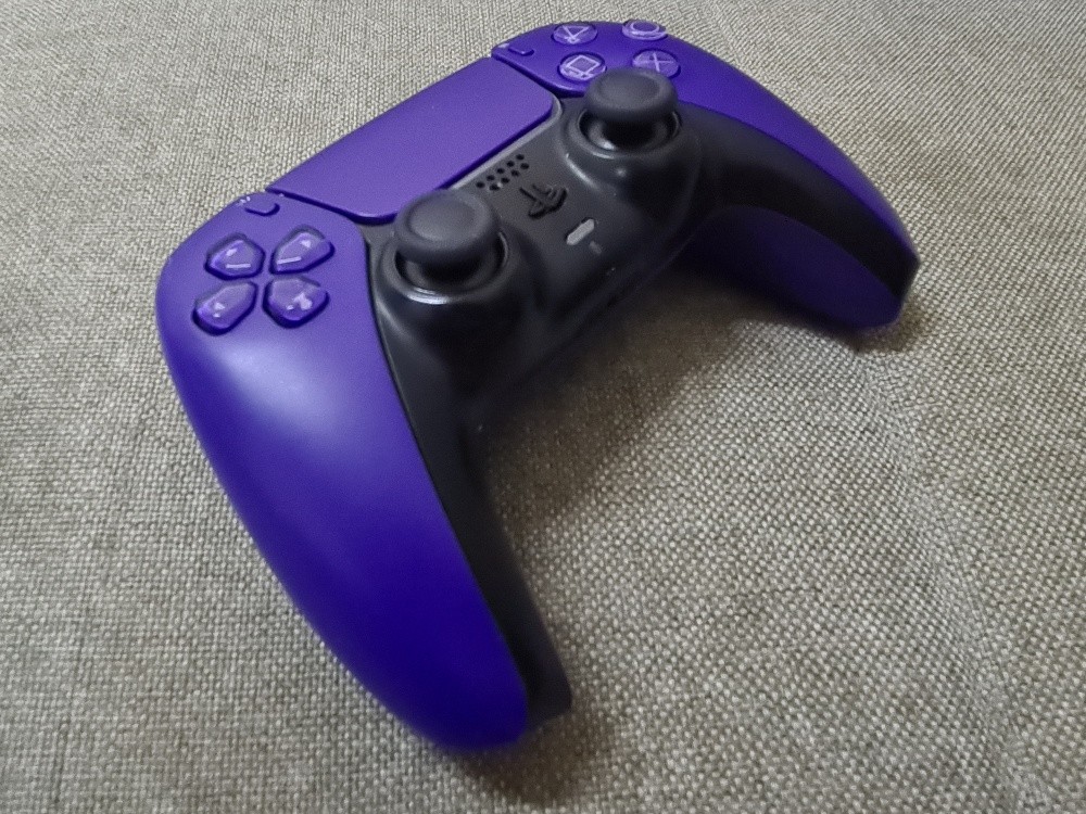 Dualsense used purple controller - 3