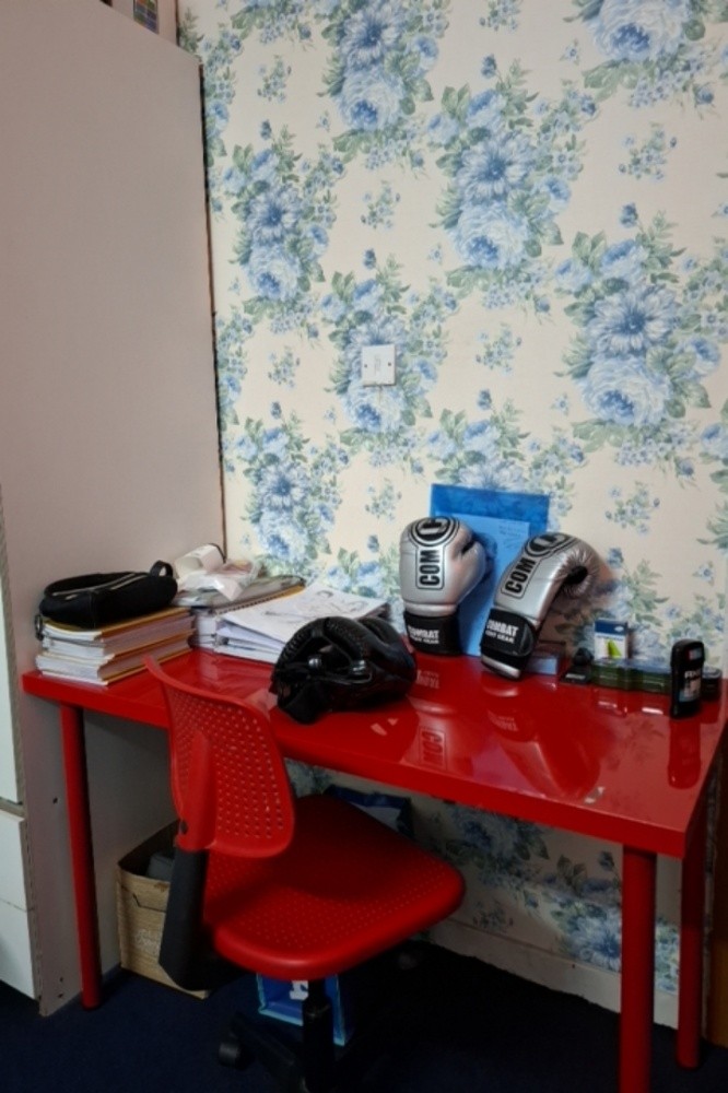 PC table - 1