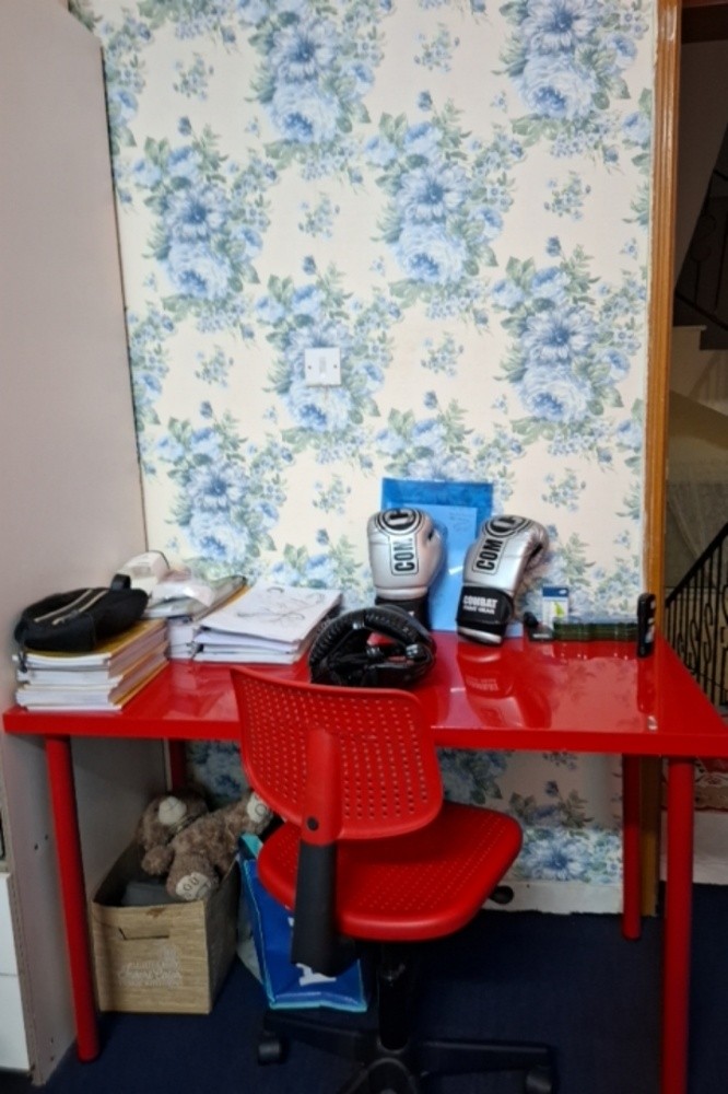 PC table - 2