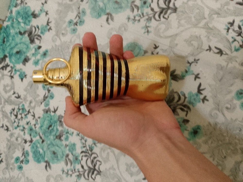 عطور - 2