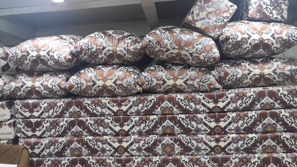 مجالس ارضيه جاهزه - 2