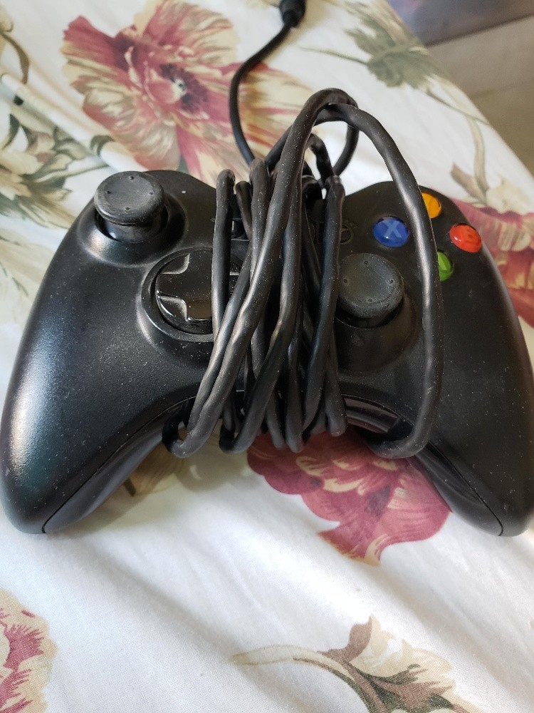 X Box 360 + One handle - 2