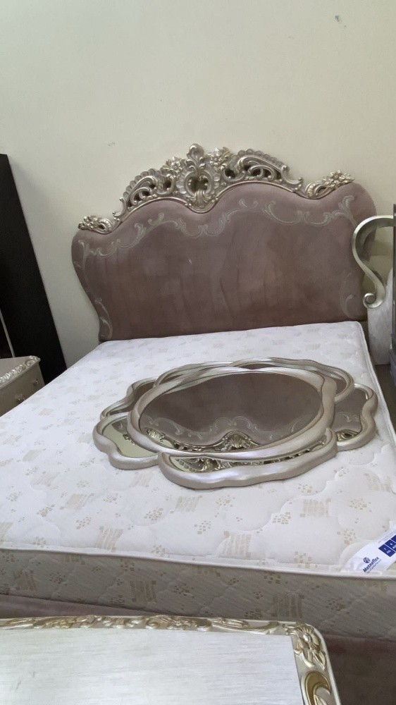 مطلوب قطعة أثاث مستعملة جيدة. مث - 1