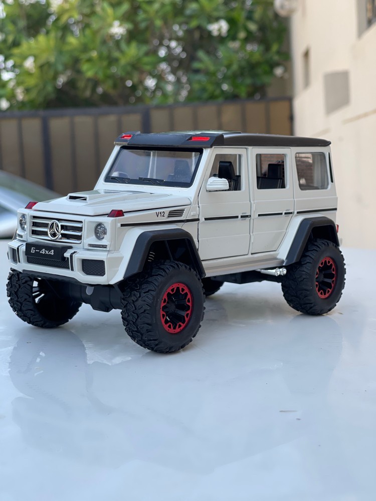 metal car - 8