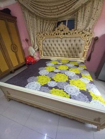 BED ,MATTRESS AND STABLE - 5