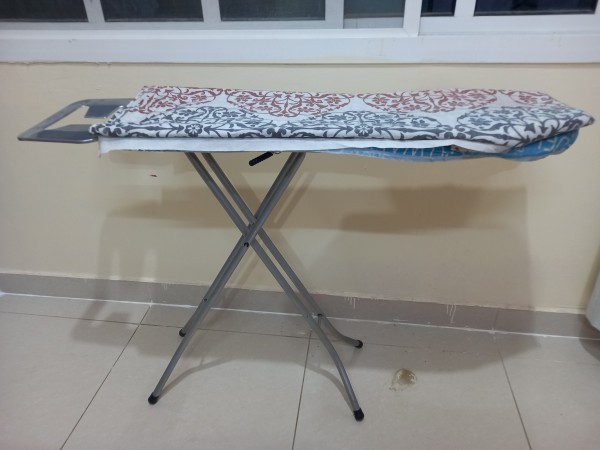 BED ,MATTRESS AND STABLE - 11