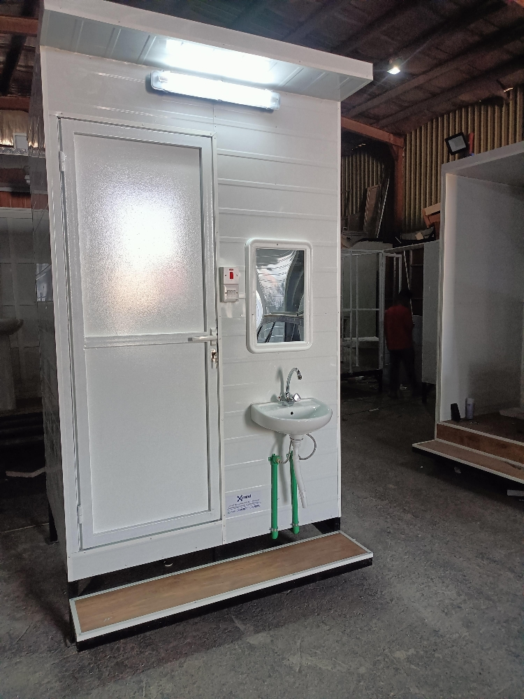 Toilet 1.50/1.50 - 4