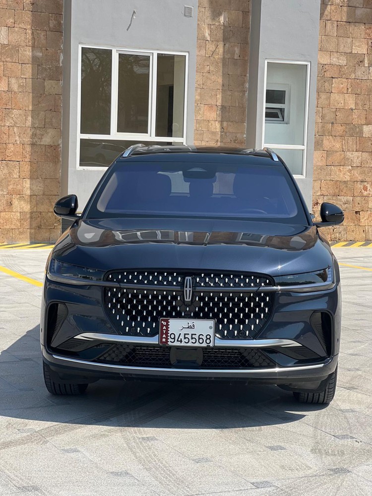 فرست كلاس لتأجير السيارت  - 2