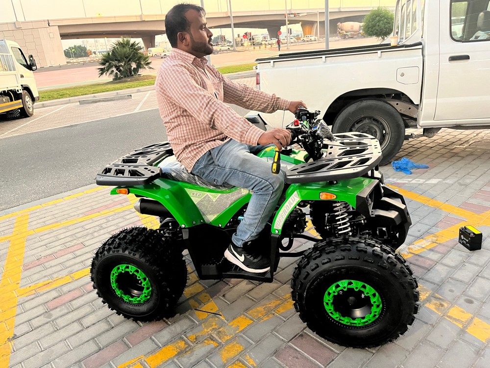 Petrol car 125 cc - 1
