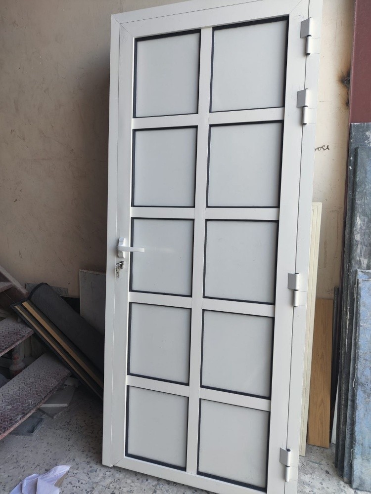 Buying Used Household Furniture - 7