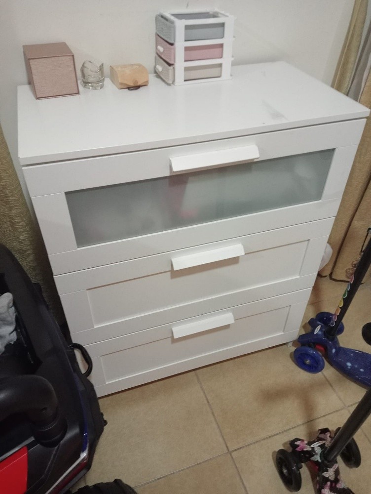 Buying Used Household Furniture - 11