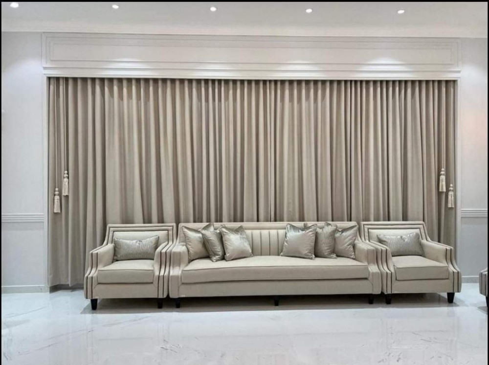 curtains sofa carpet parquet - 3