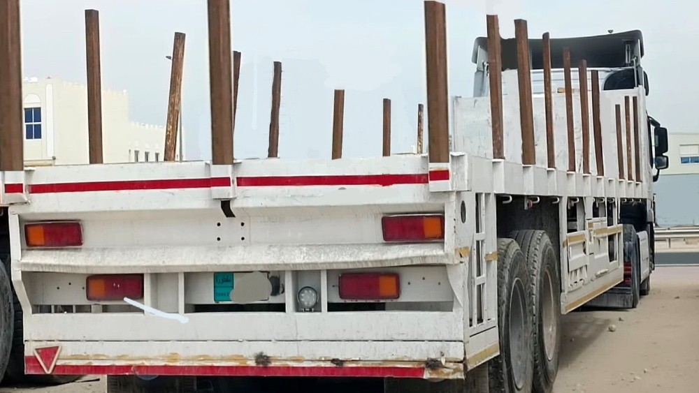 Flatbed trailer for Rent 24hr - 1