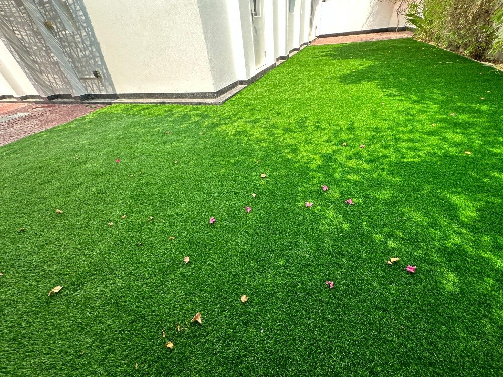 Artificial Grass Carpet - 8