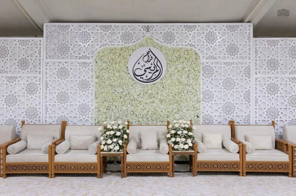 كنب وكراسى وطاولات - 7