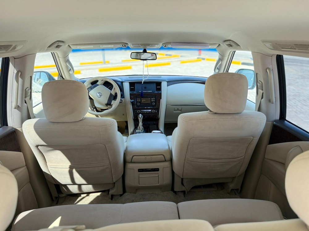 Nissan Patrol  - 8